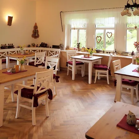 Erzgebirgshotel Misnia Baerenfels Отель *