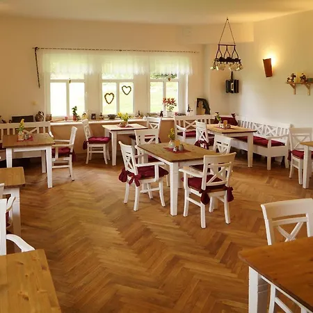 Отель Erzgebirgshotel Misnia Baerenfels