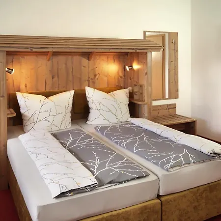 Erzgebirgshotel Misnia Baerenfels *