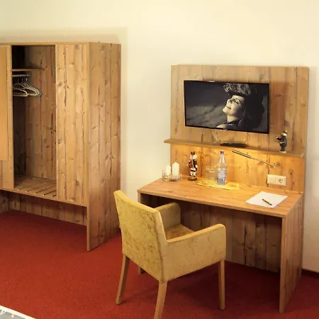 Erzgebirgshotel Misnia Baerenfels Отель Альтенберг